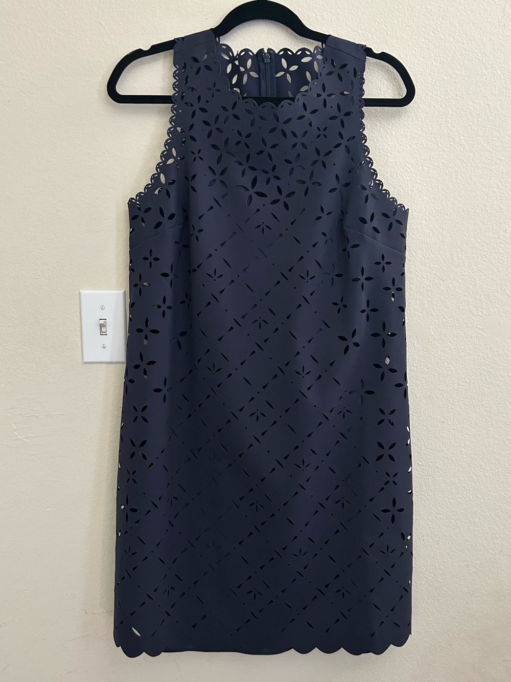 NWT J.Crew Laser Cut Floral Shift Dress Navy Blue Scallop Hem Size 10